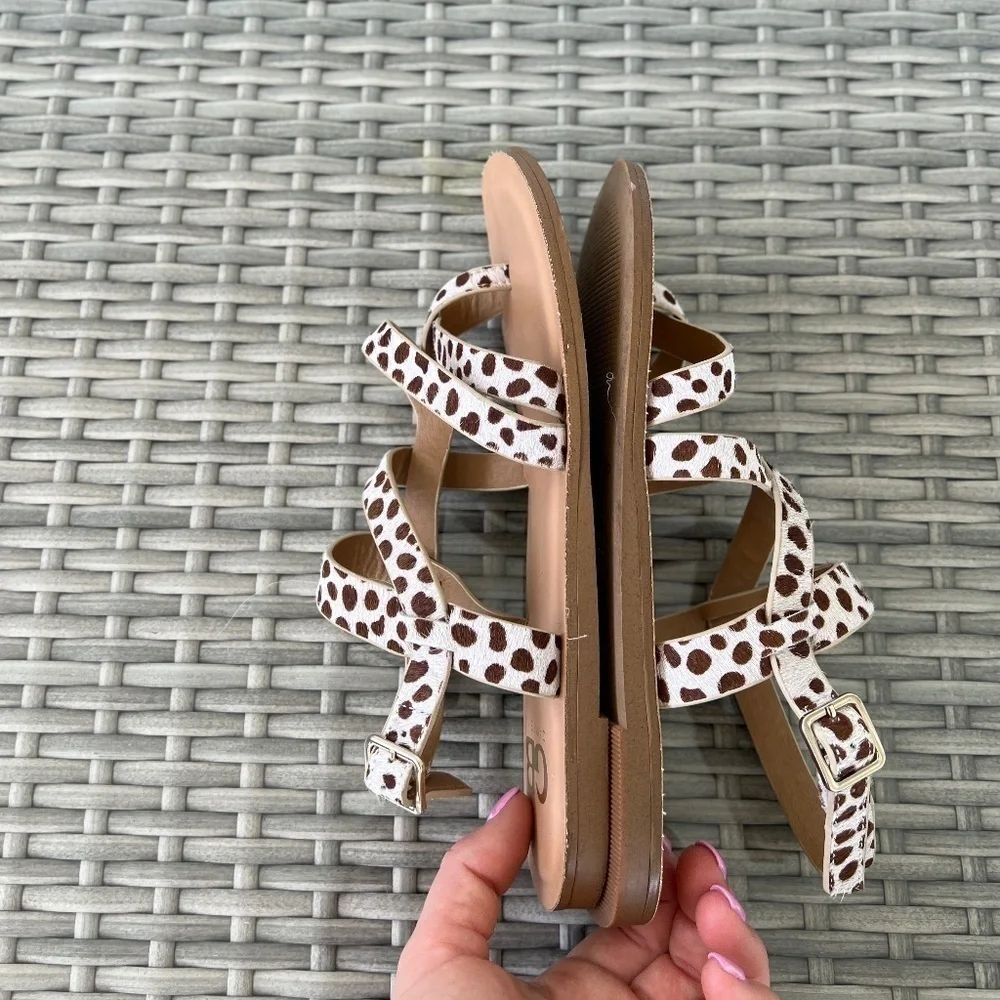 Gianni Bini Calf Hair Strappy Sandals Size 6